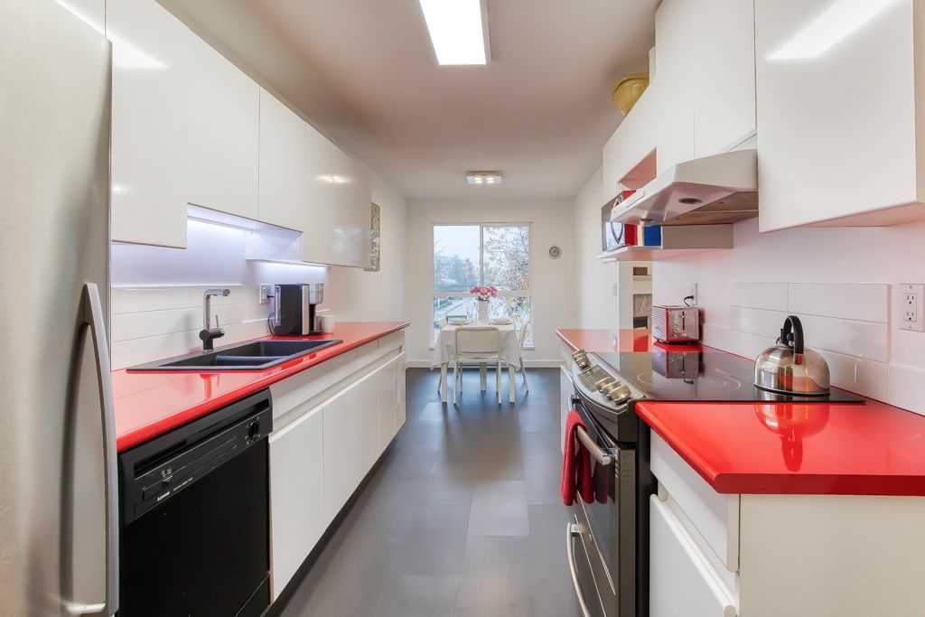 listing image 1102759124775145927
