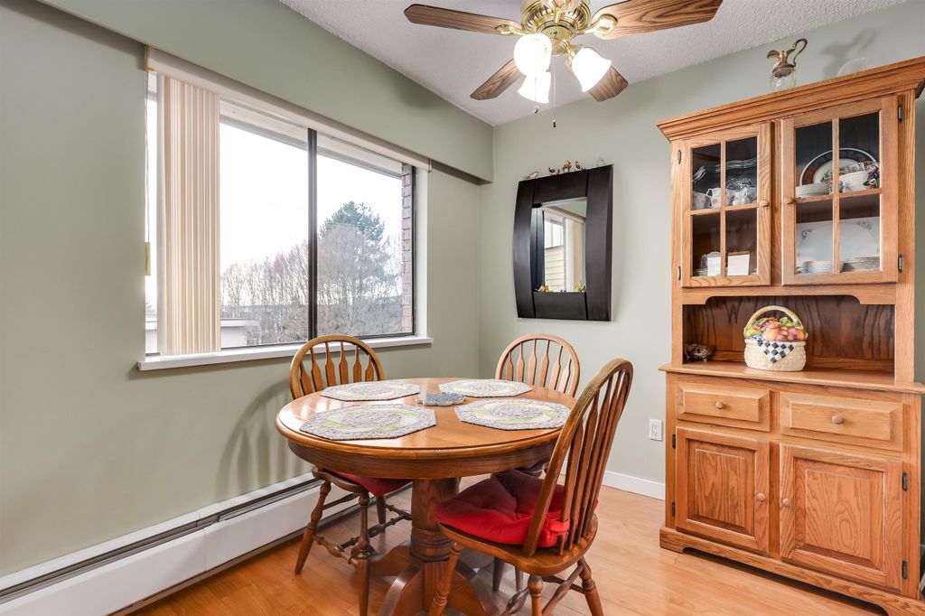 listing image 1101042328790325901