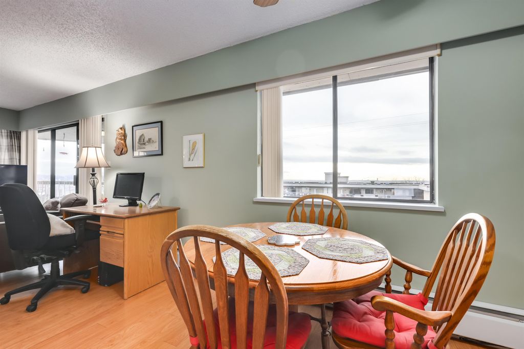 listing image 1107573708393102749