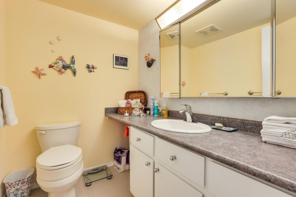 listing image 1103302200099639037