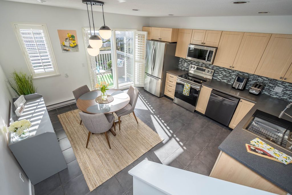 listing image 1106288429626482468