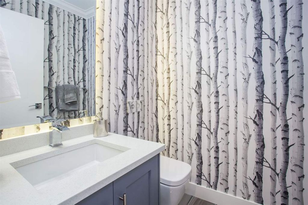 listing image 1109763898646476565
