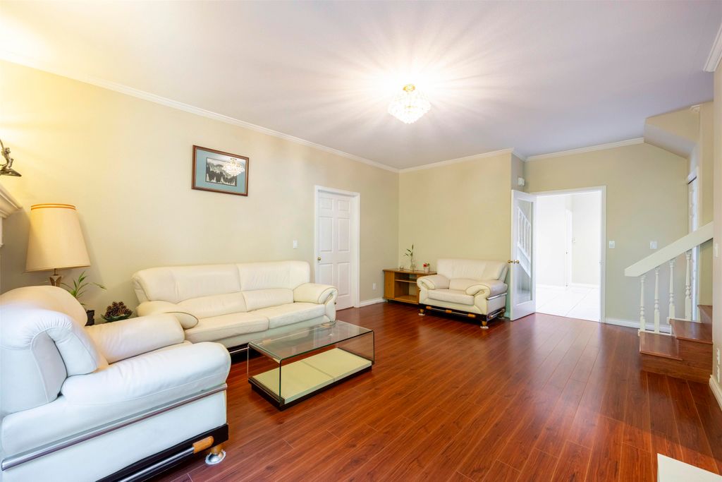 listing image 1108699439278548963