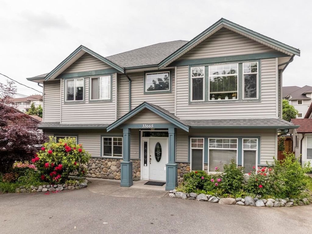 listing image 1101092178960962302