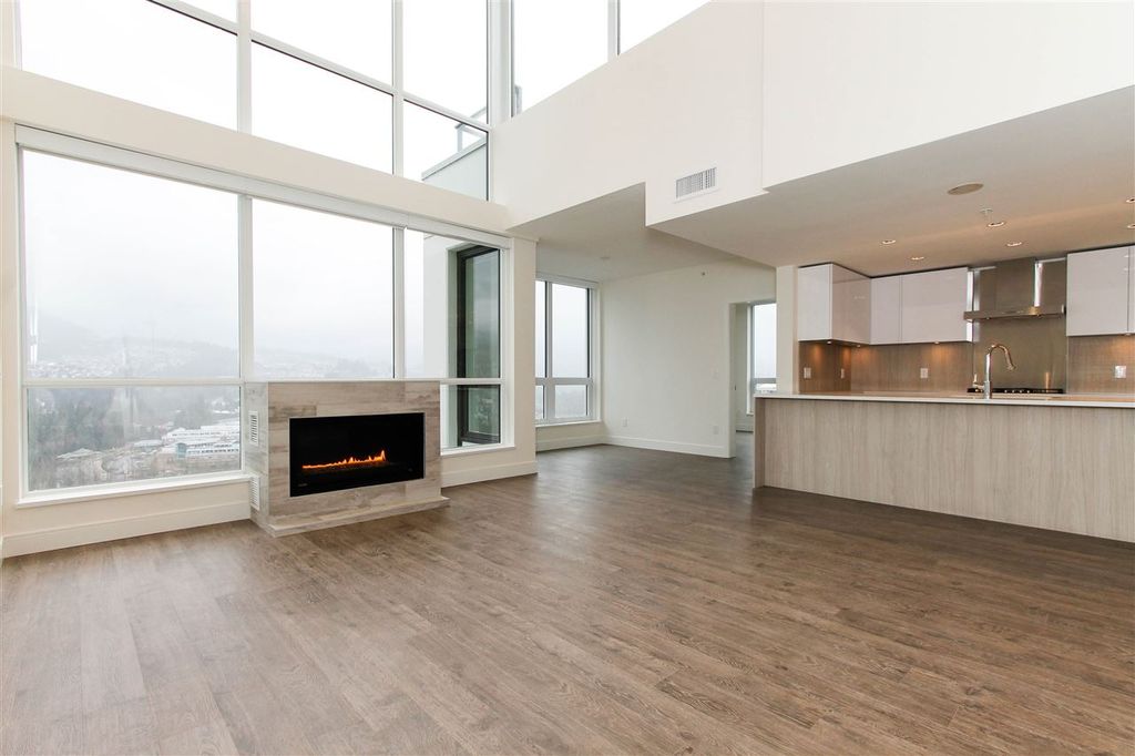 listing image 1103497725875953256