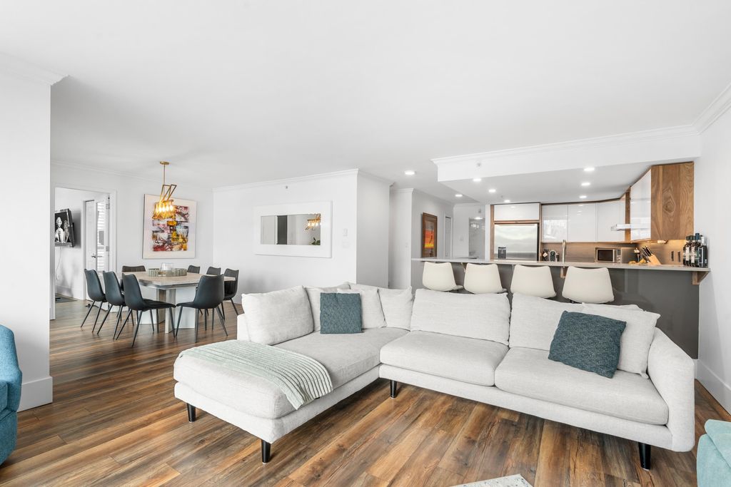 listing image 1108188258222855379