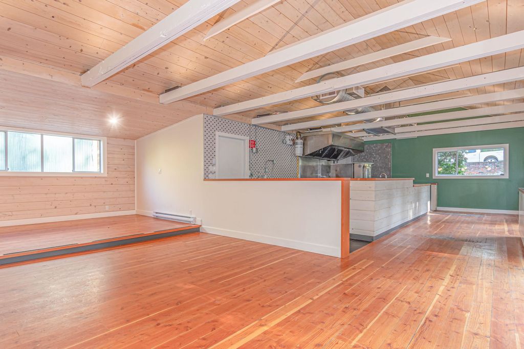 listing image 1103215282906796872