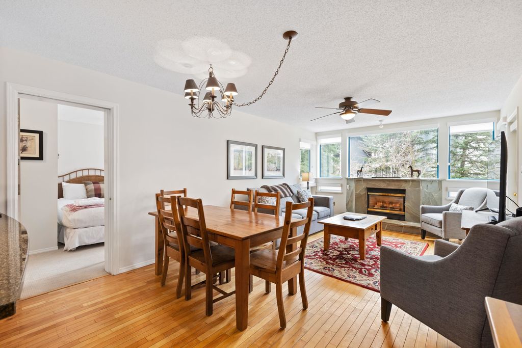 listing image 1106459398799699895