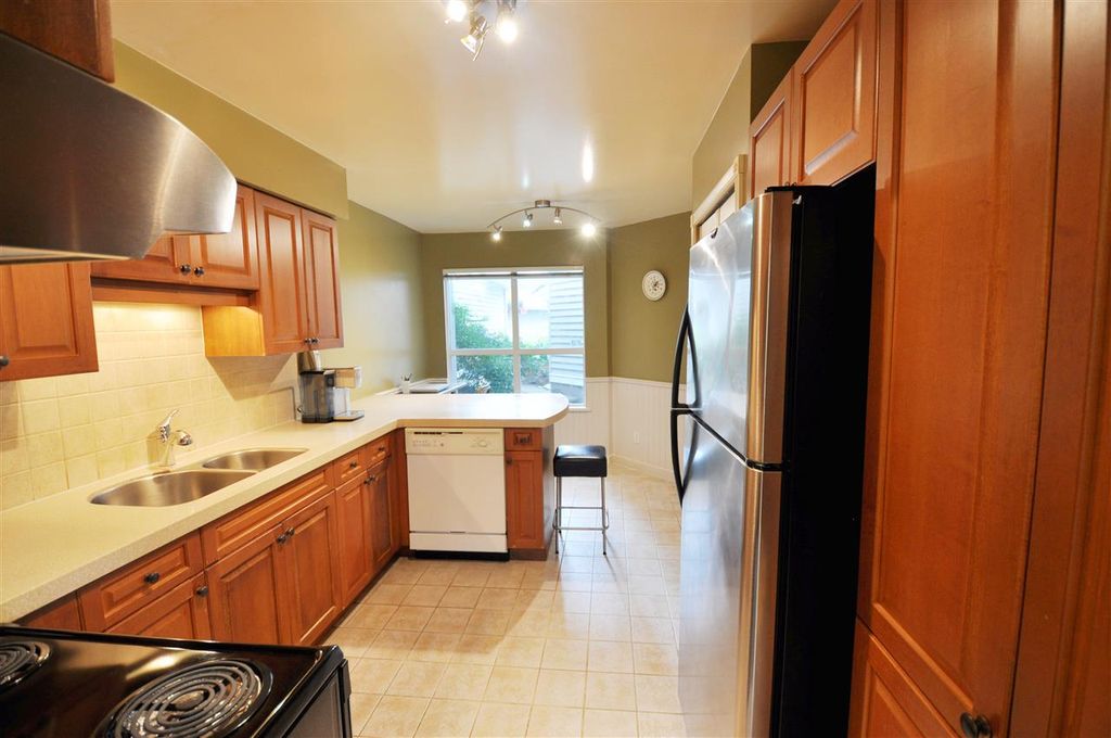 listing image 1109309547830835391