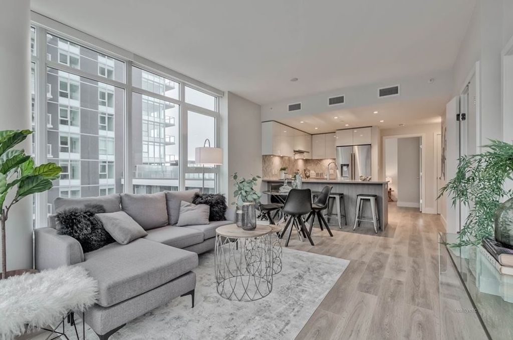 listing image 1107257835539295733