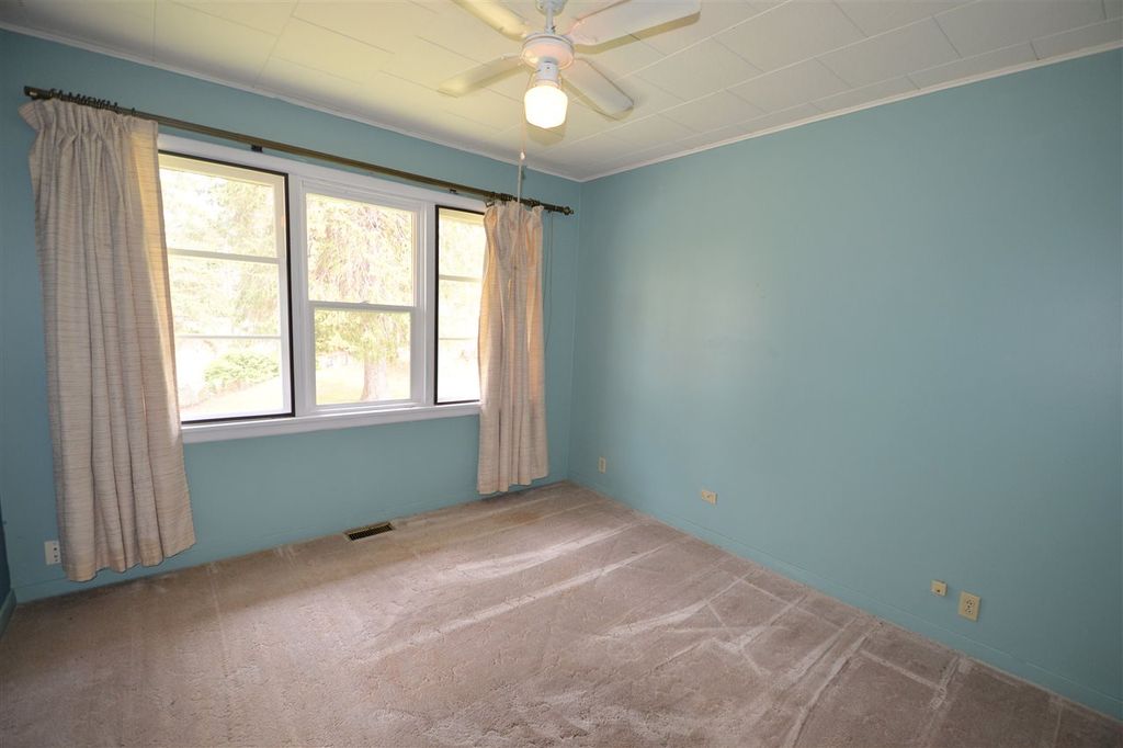 listing image 1107340738322923069