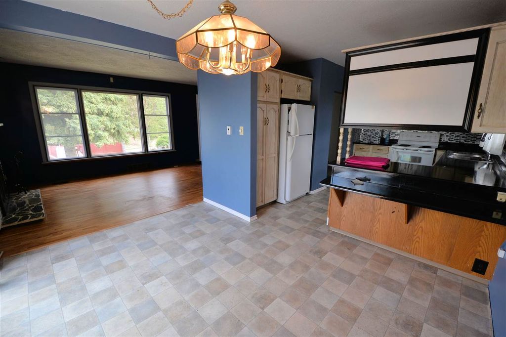 listing image 1104659128322414756