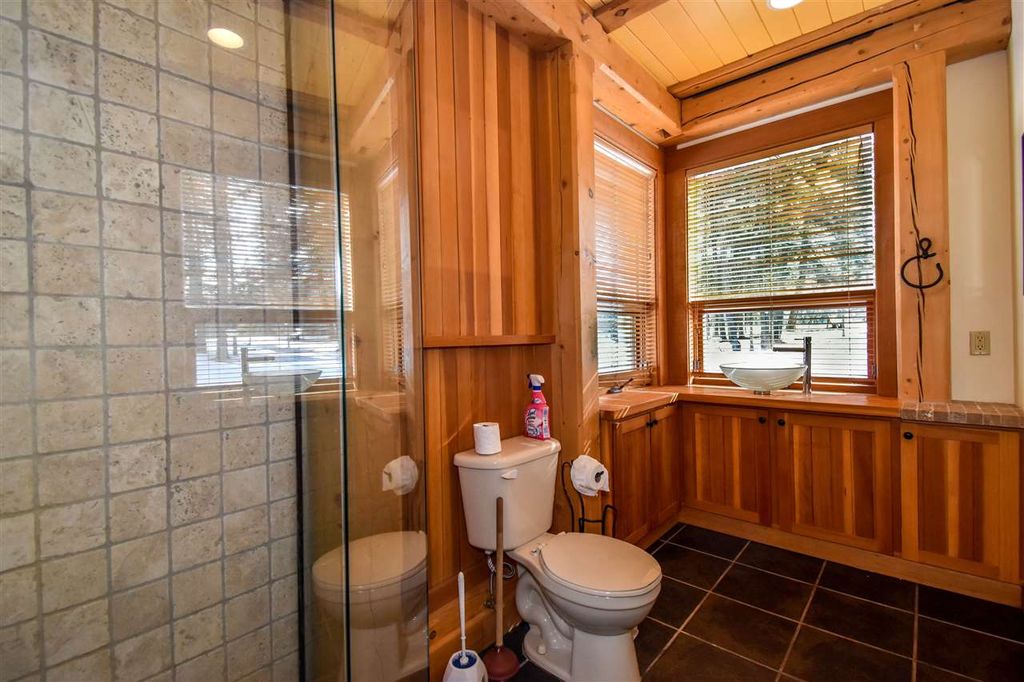 listing image 1105429171024154142