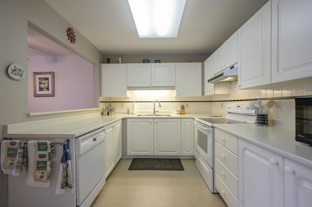 listing image 1109314313333960596