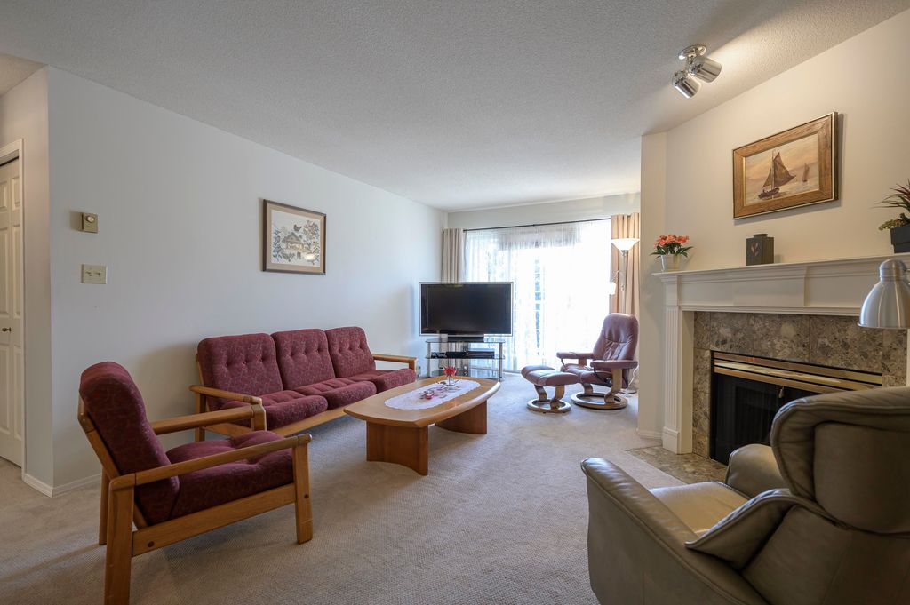 listing image 1107604980679944224