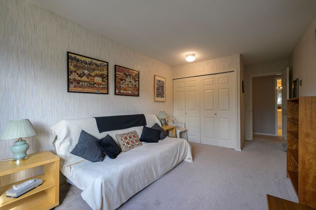 listing image 1107597069413794285