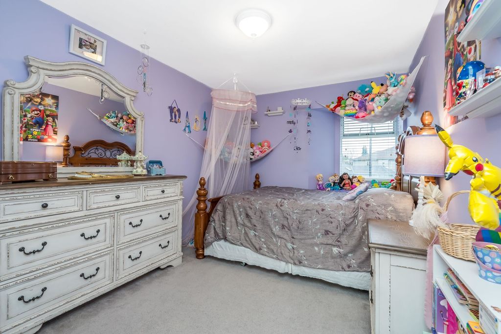 listing image 1109908217813407625