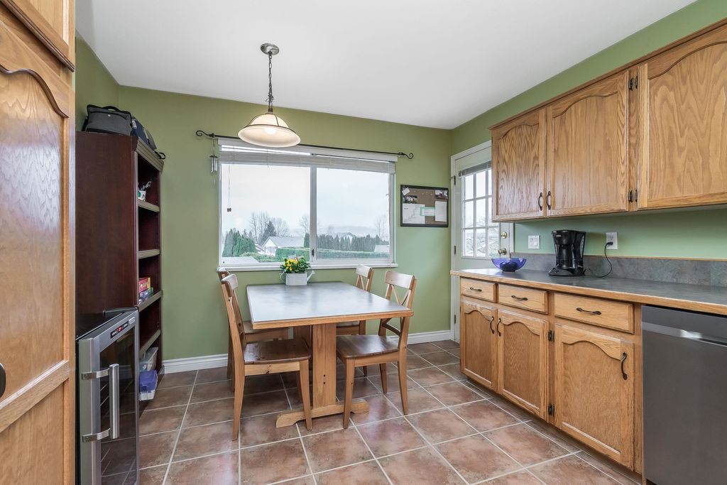 listing image 1106308514106258284