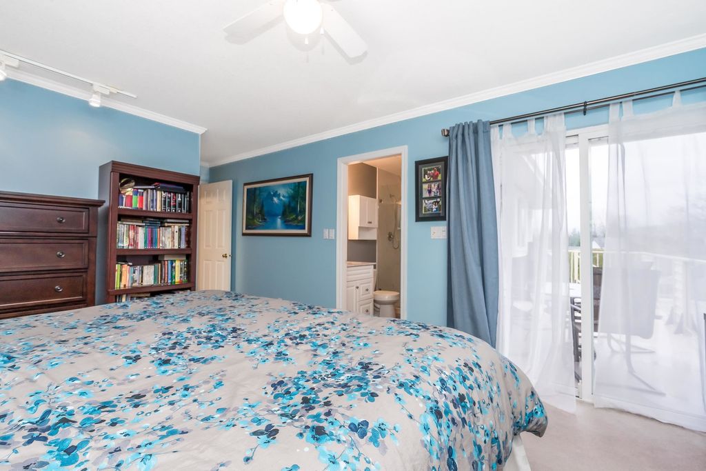 listing image 1106399065823152325