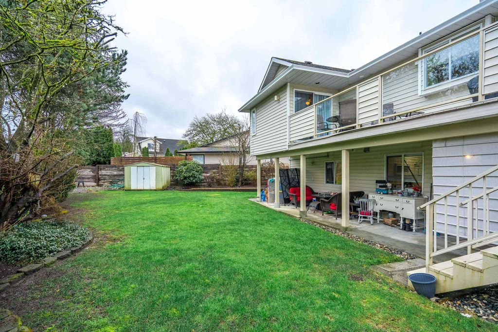 listing image 1100775206641427637