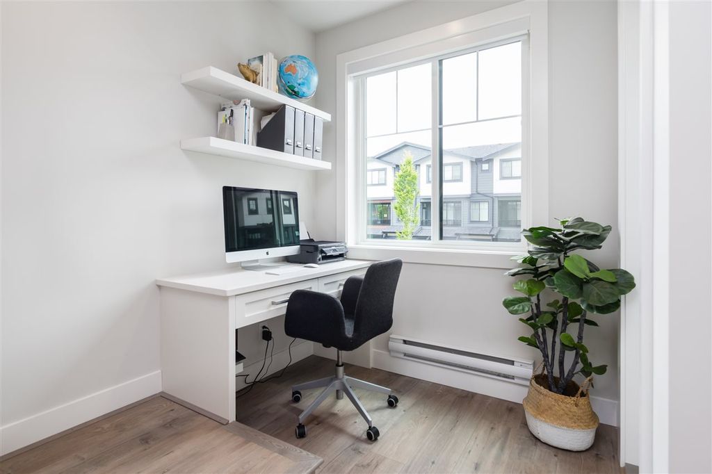 listing image 1101913076716621532