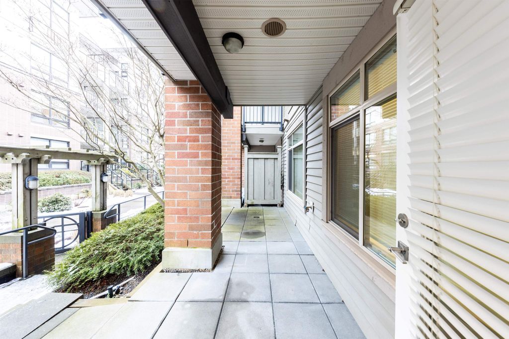 listing image 1100257154604498572