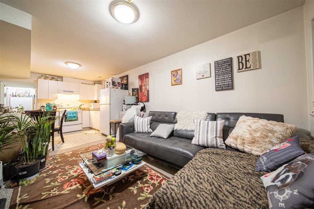 listing image 1105868760646707946