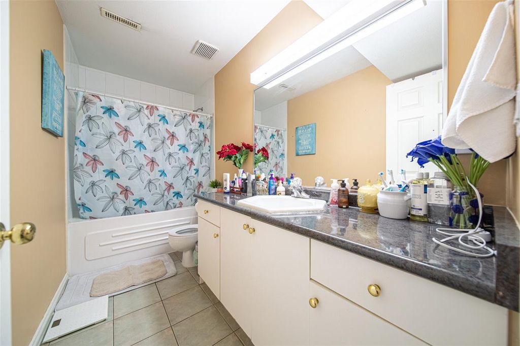 listing image 1105854957767912974