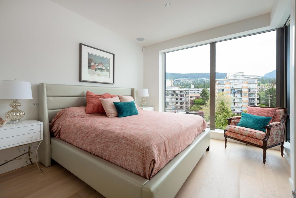 listing image 1107779470652003650