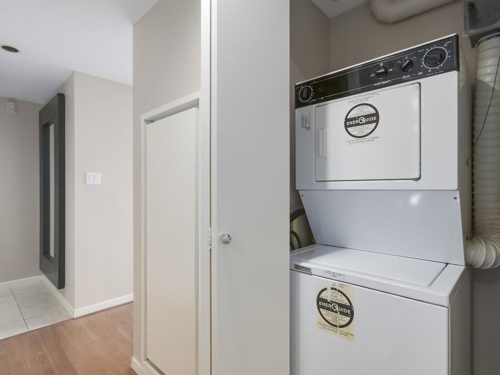 listing image 1109923025795683739