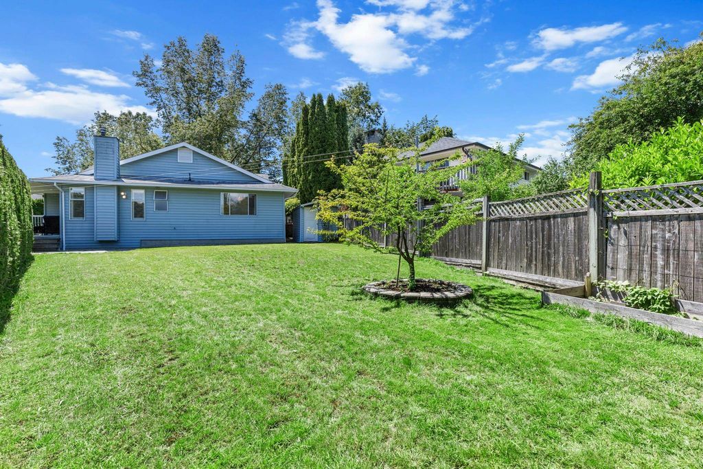 listing image 1107011882566876165