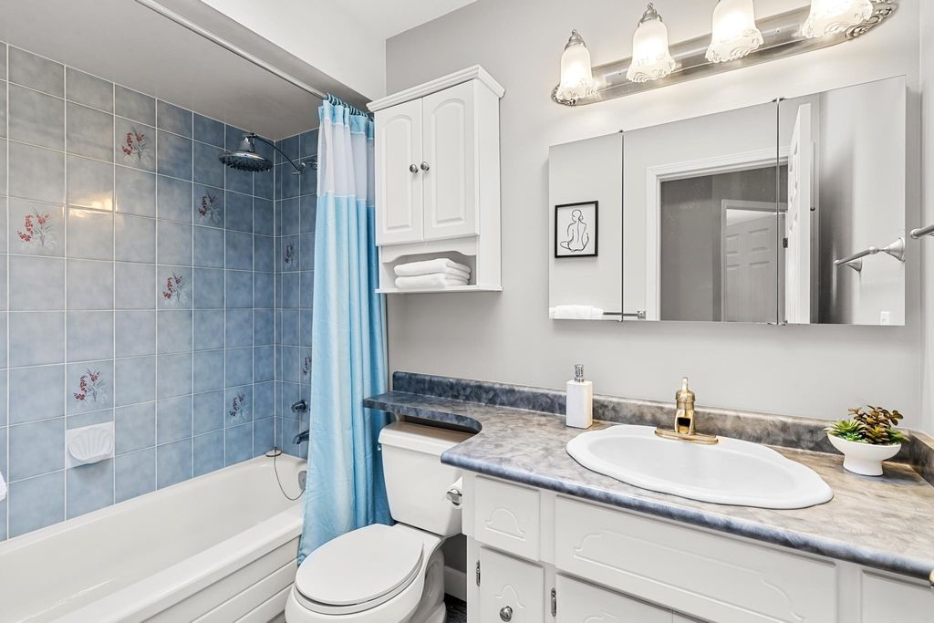 listing image 1105064308238585273