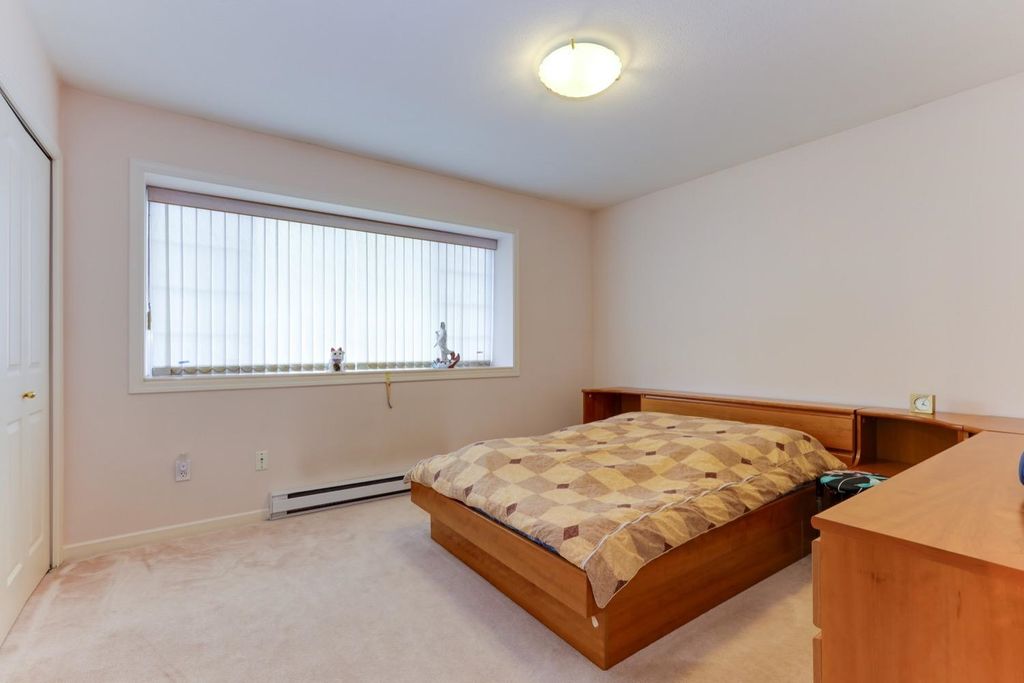 listing image 1102213399663563741