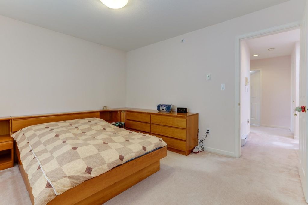 listing image 1105001082973172657