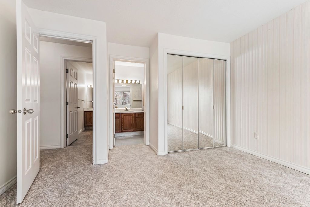 listing image 1107697917875290764