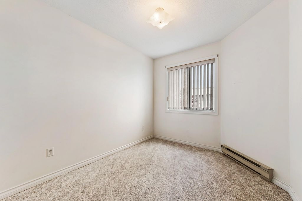 listing image 1105838807419372283