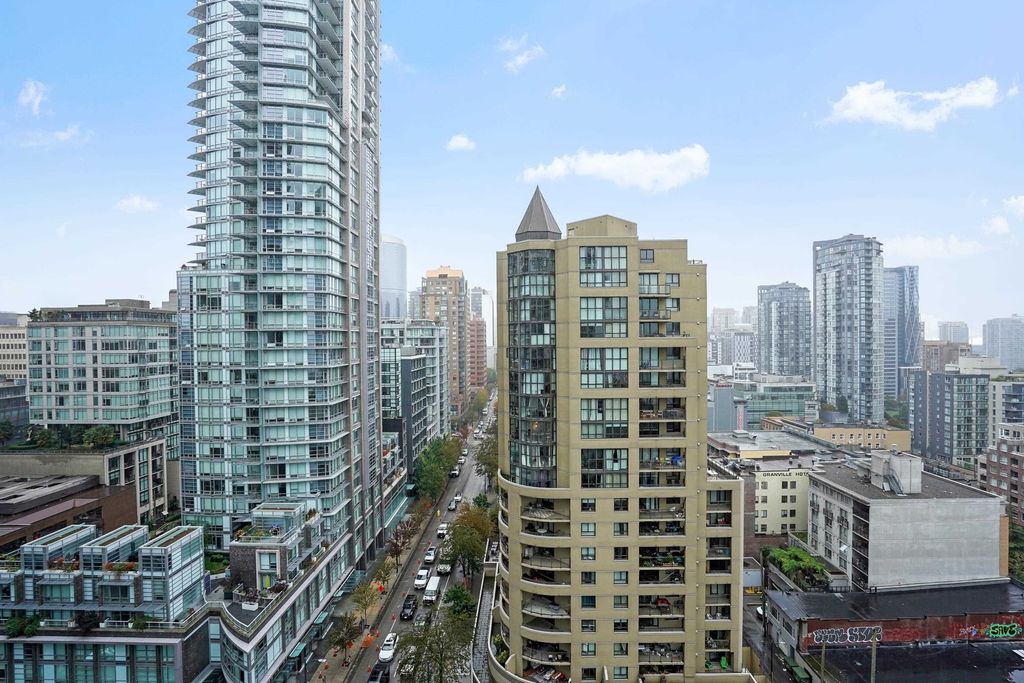 listing image 1102433884225440551