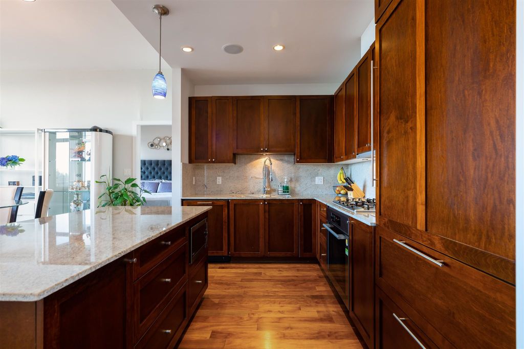 listing image 1103392708654286165