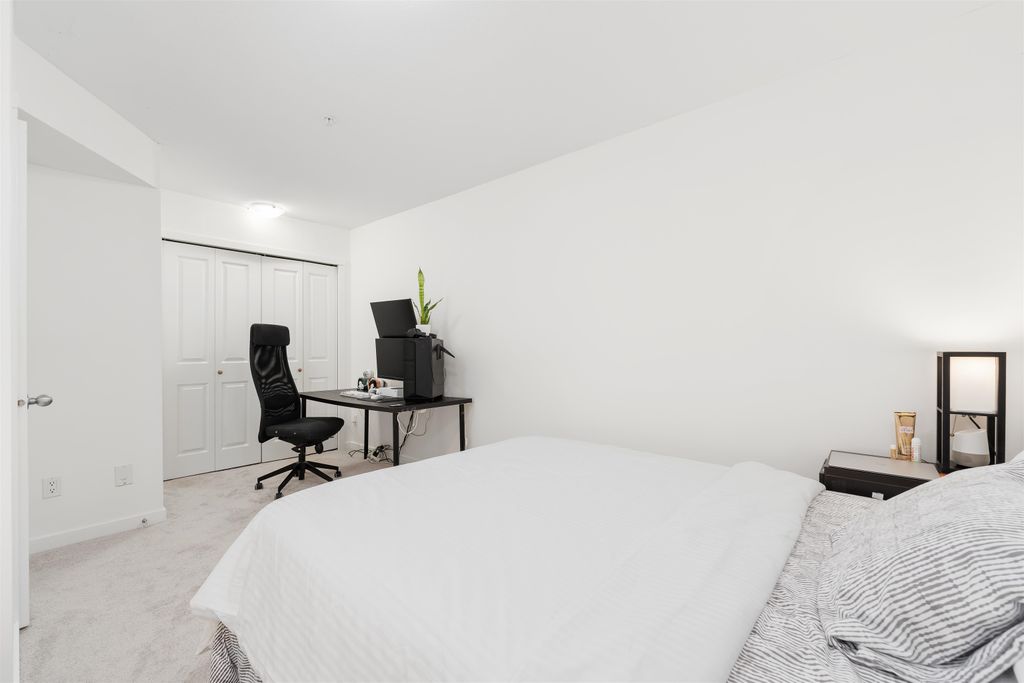 listing image 1108520724640314720