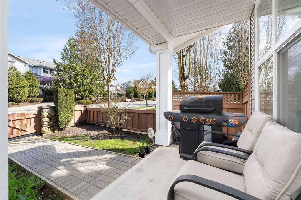listing image 1103221090807241471