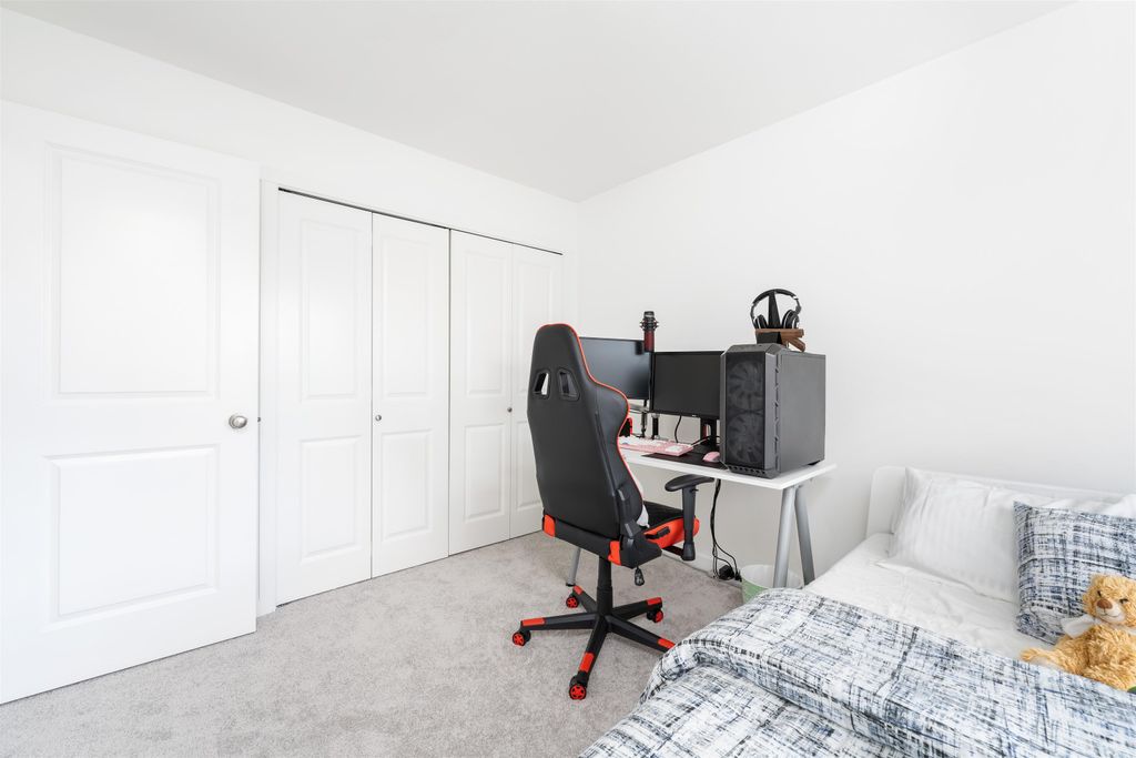 listing image 1109286749474307861