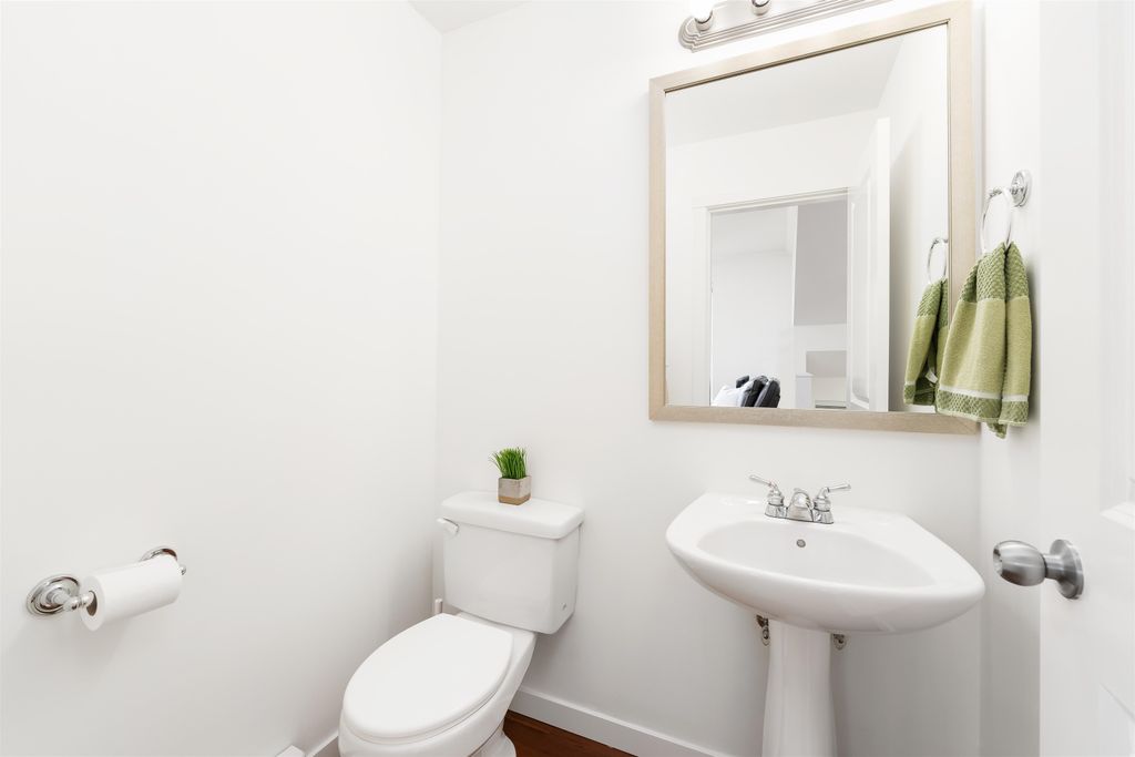 listing image 1103417855366627063