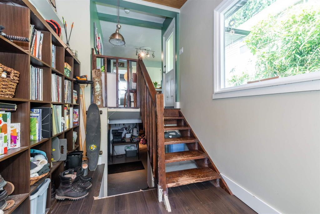 listing image 1104837386427094372