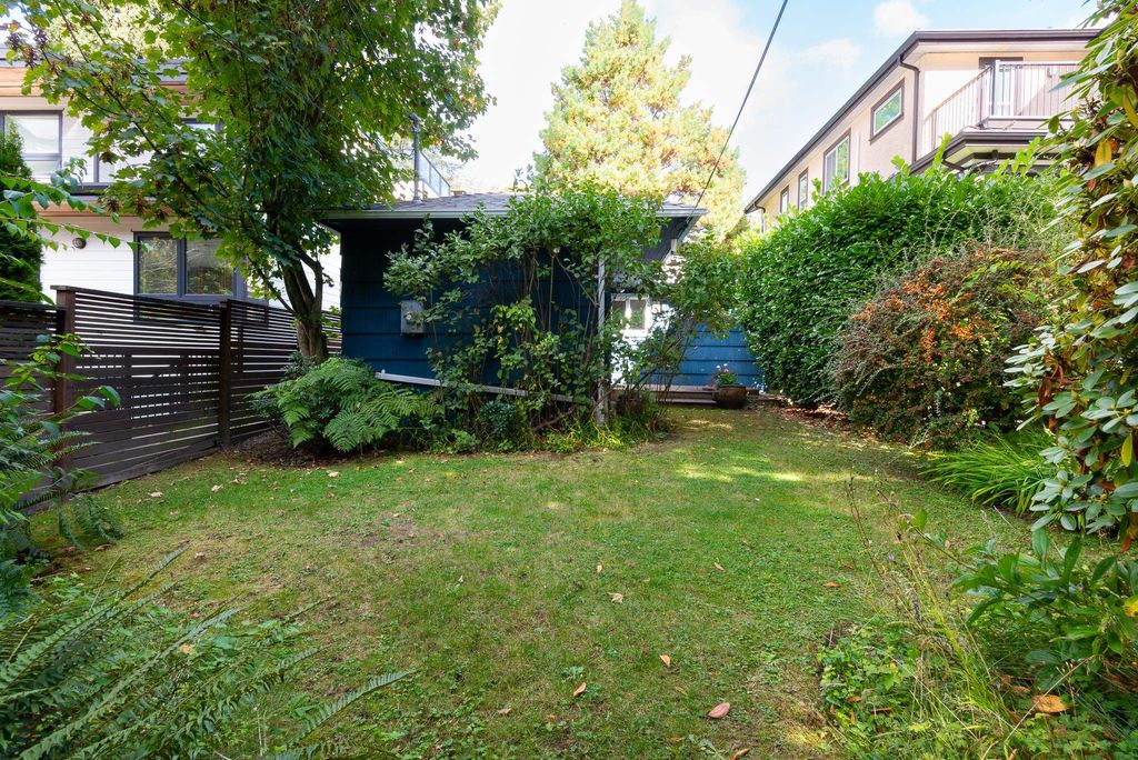 listing image 1102769186557417086