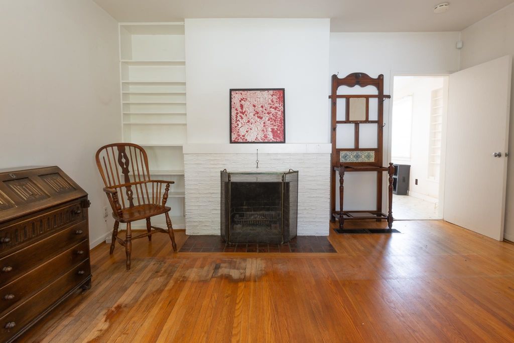listing image 1107509180638186518