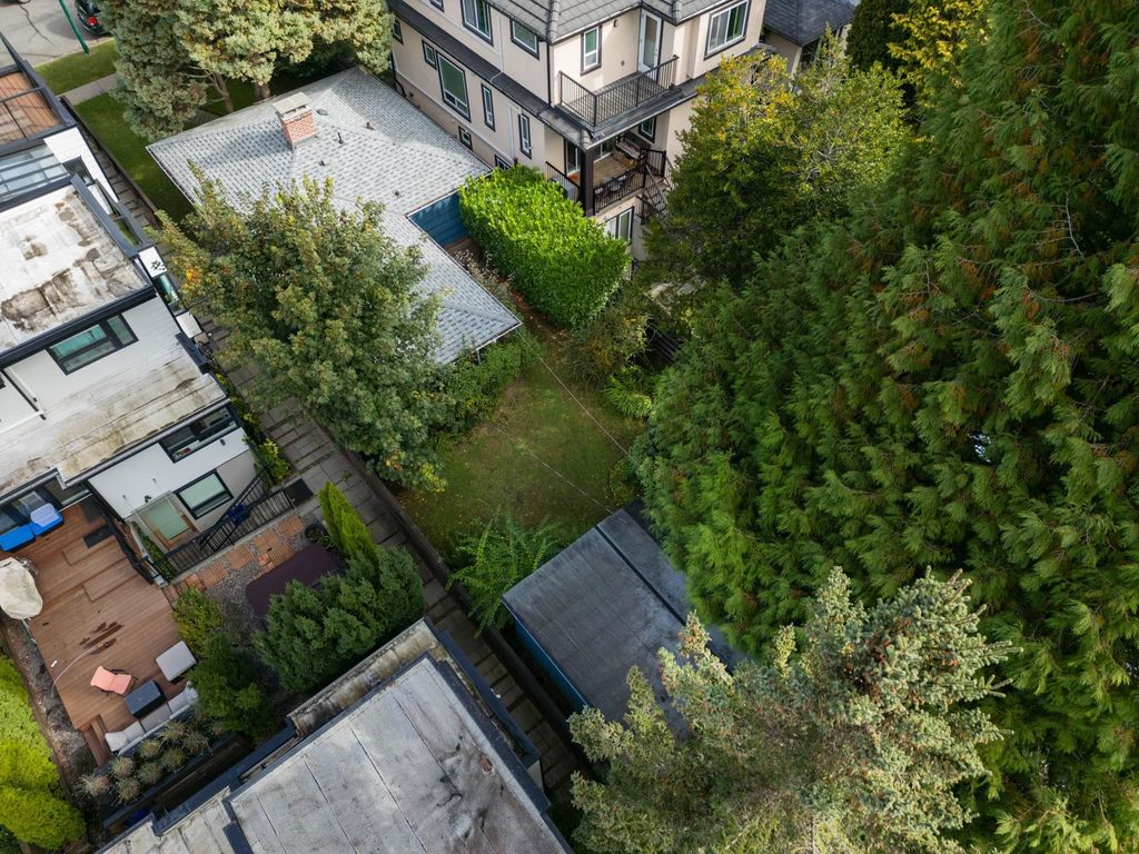 listing image 1106785136043045935