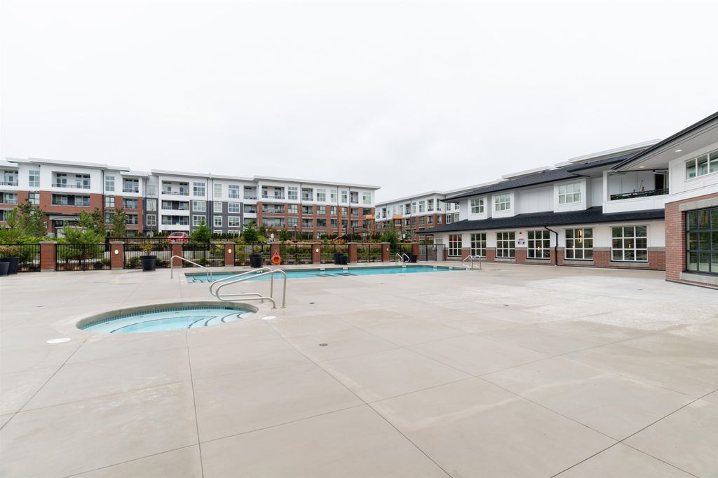 listing image 1101260257426612138
