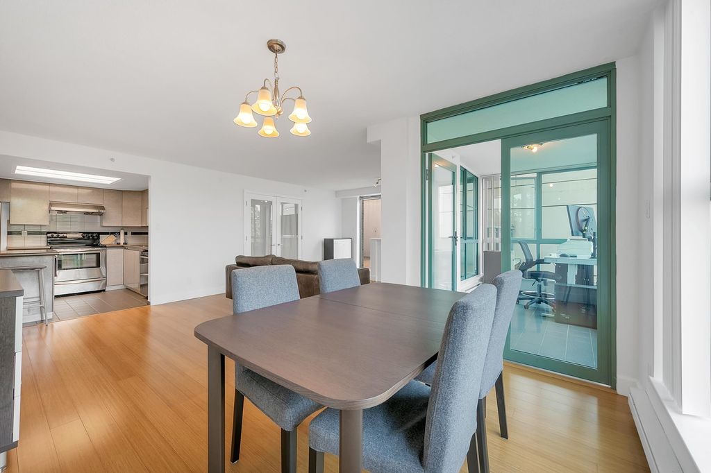 listing image 1100875069869880477