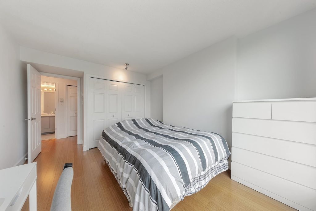 listing image 1107073241150348766