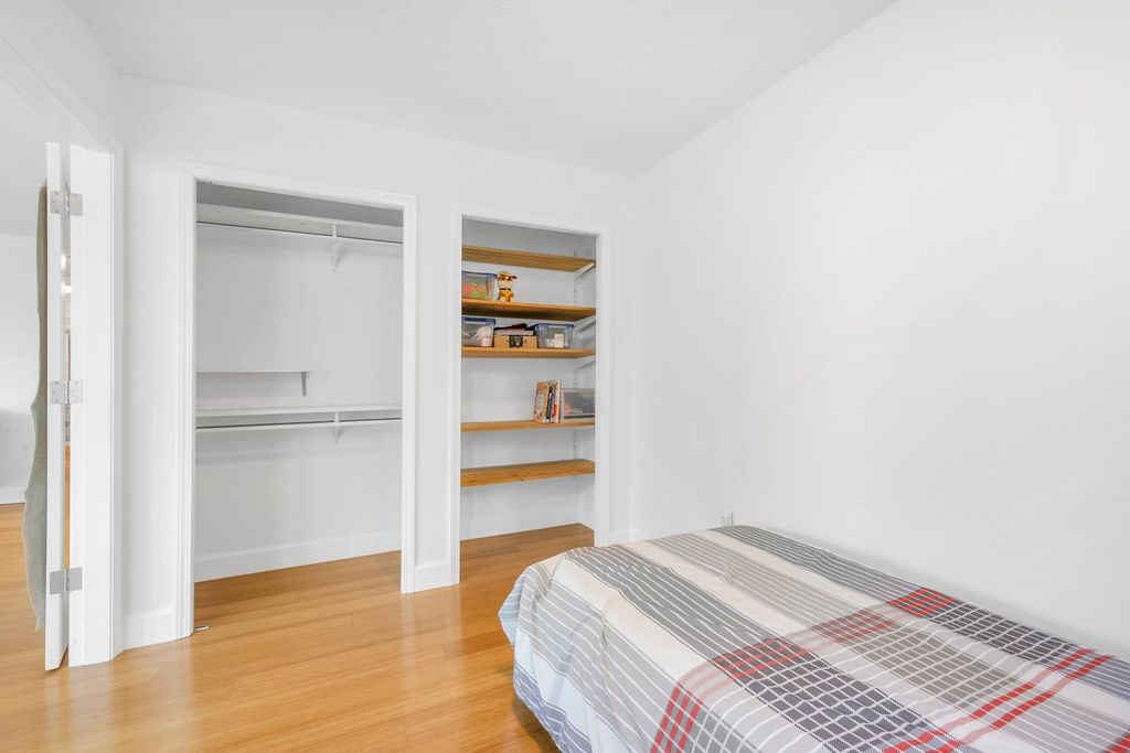 listing image 1108081872536952920